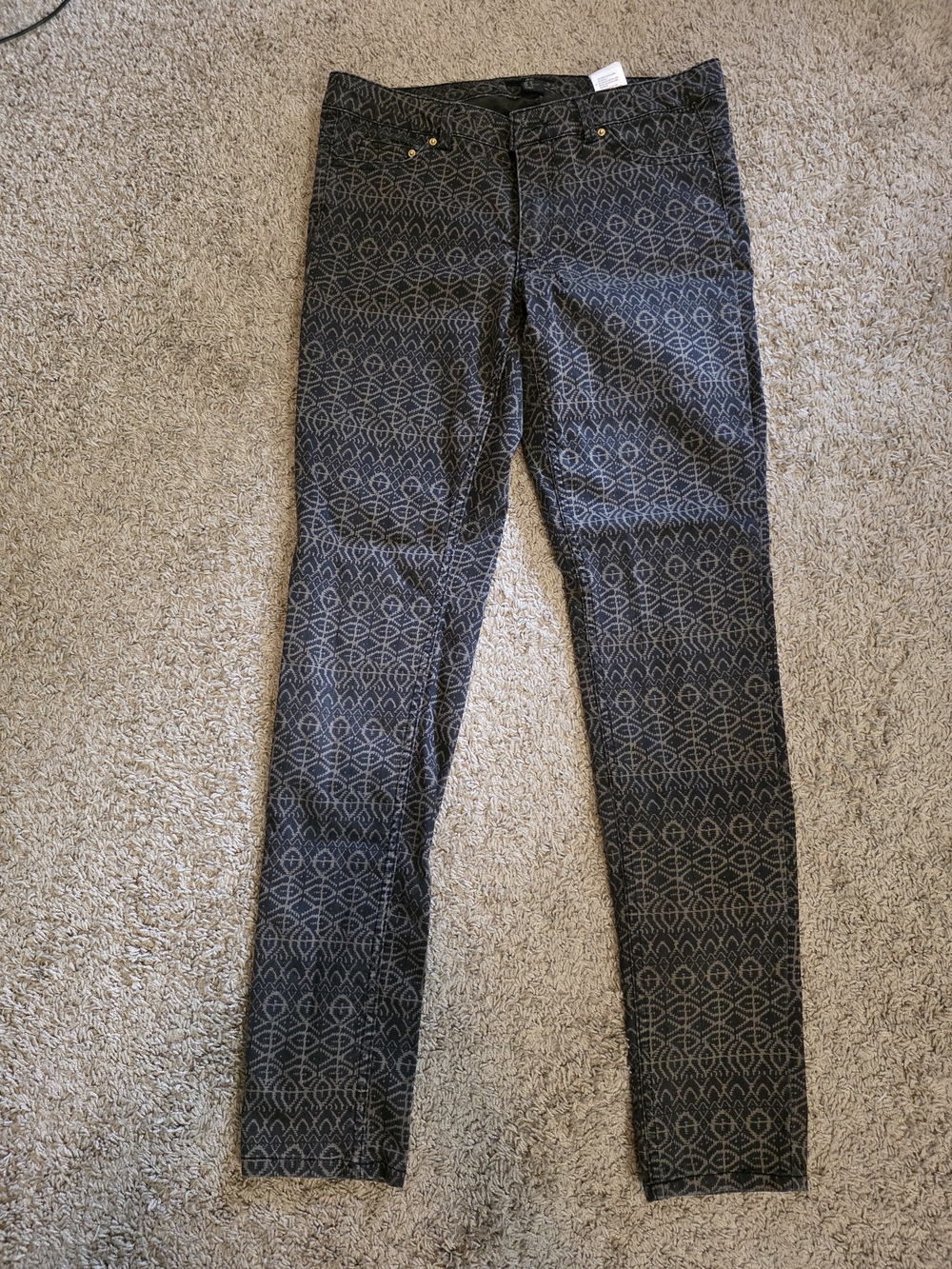 H&M Black and Brown Geometric Print Jeans - Picture 3 of 3